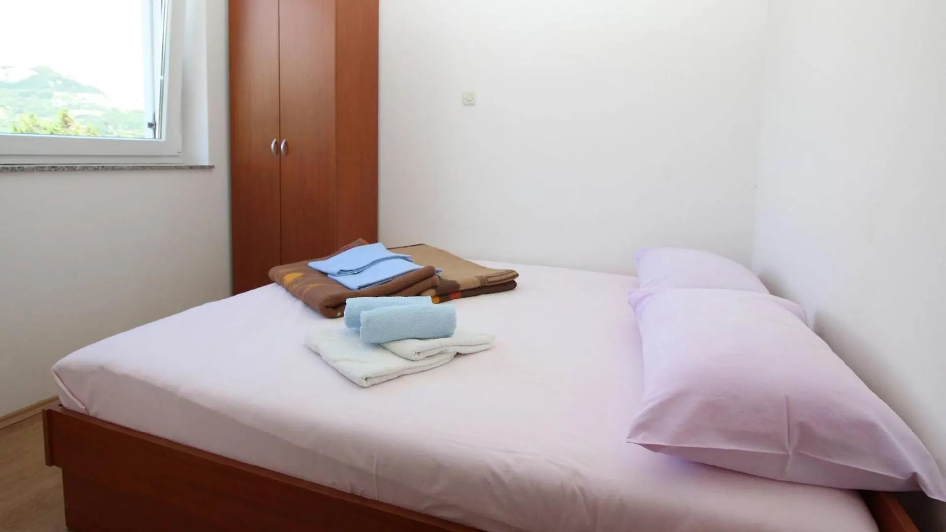 Apartment Djikic Baska  0*, Baska (Krk) Croatia
